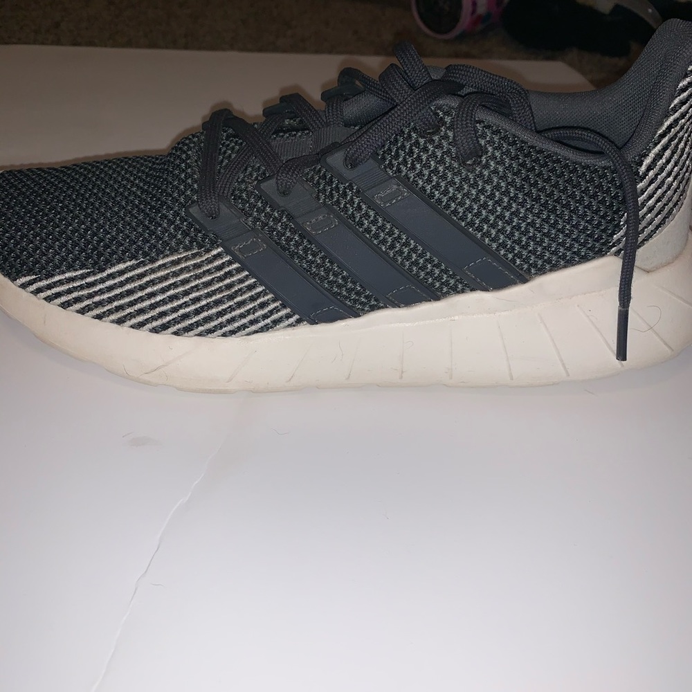 Adidas Size 9